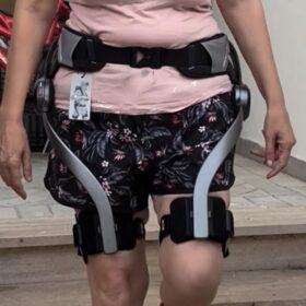 Hypershell Carbon X - Exoesqueleto Fibra de Carbono 800W | Motor IA Motion Engine Completo, Ayuda Inteligente para Caminar photo review